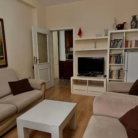 Guest House Δωμάτια σε οικογενειακή κατοικία *